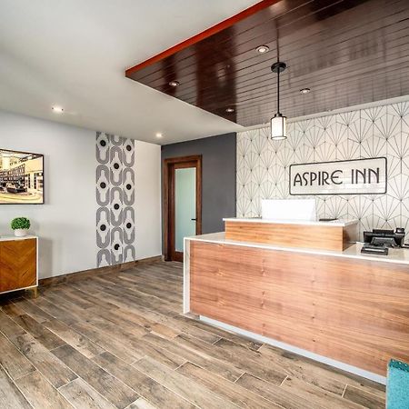 Aspire Inn Studios & Spas Bellflower Eksteriør bilde