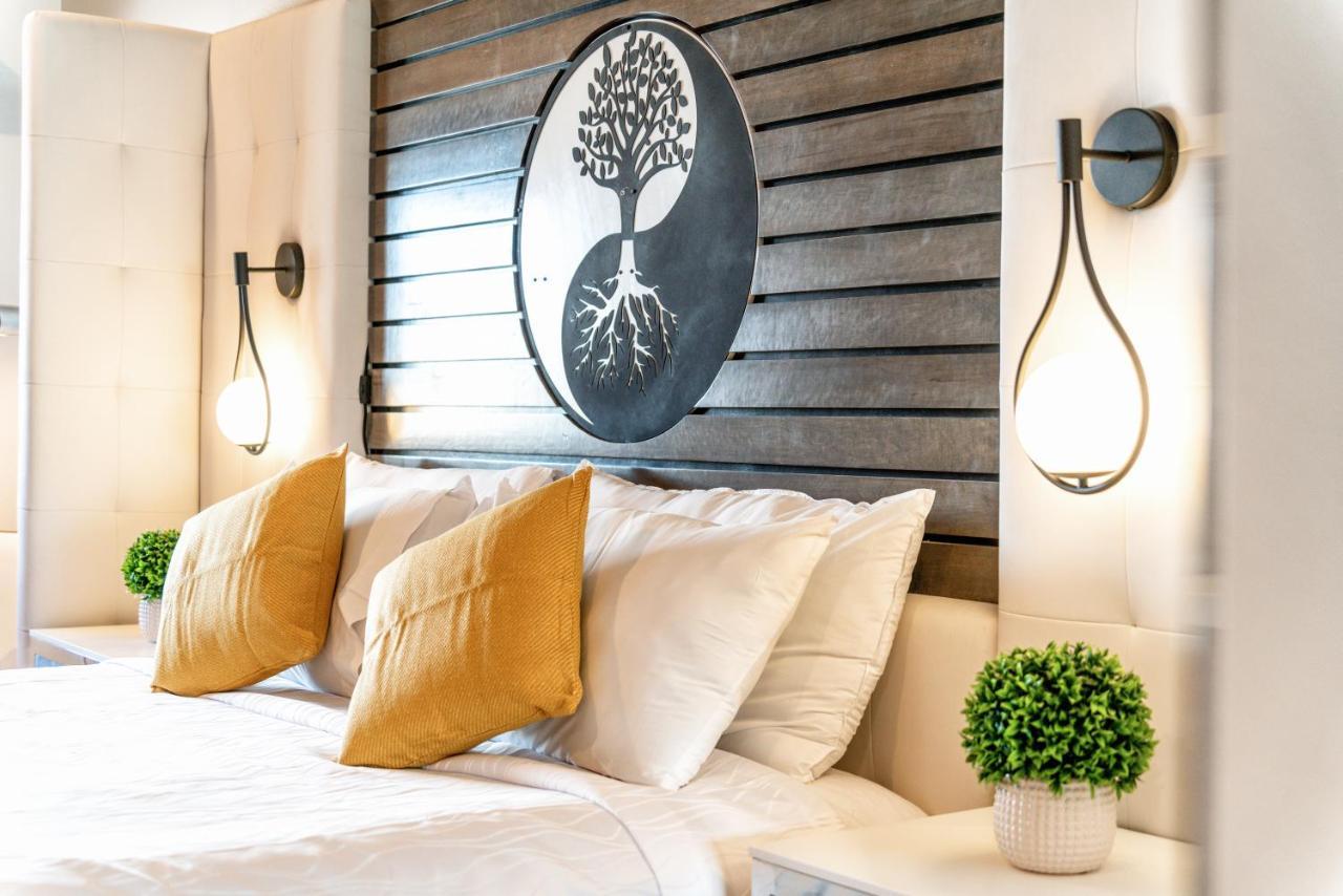 Aspire Inn Studios & Spas Bellflower Eksteriør bilde