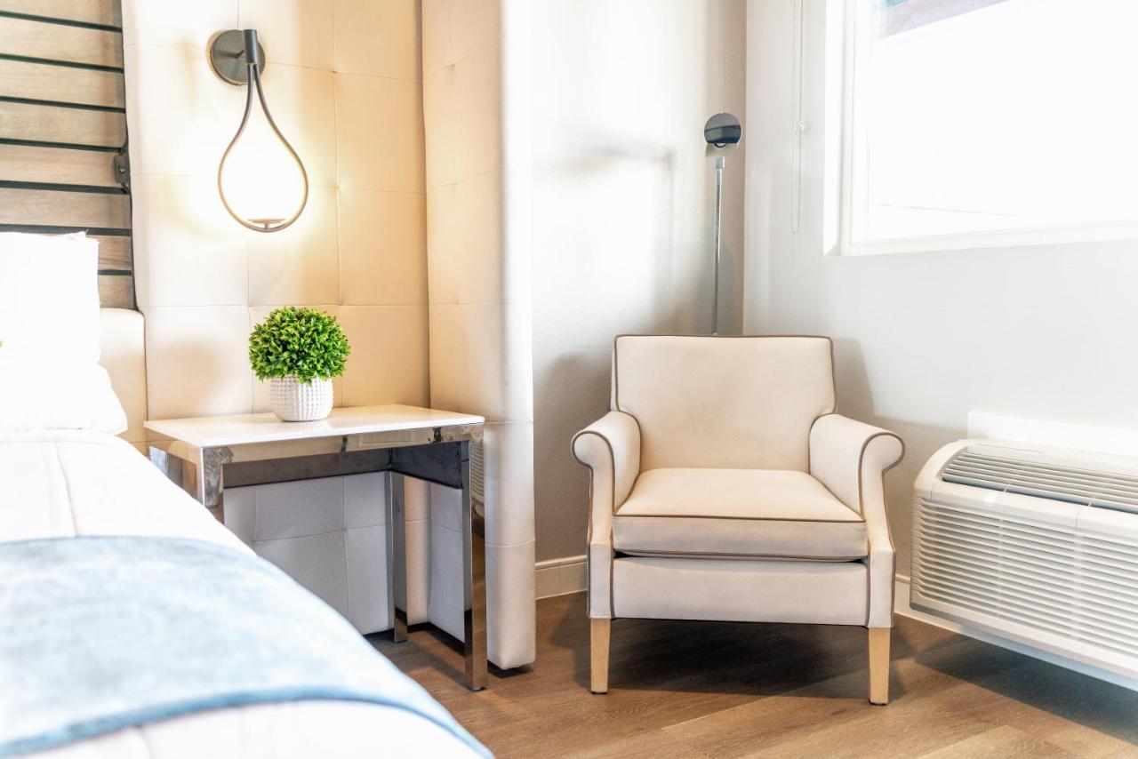 Aspire Inn Studios & Spas Bellflower Eksteriør bilde
