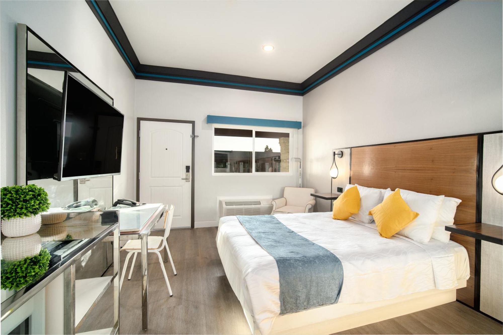 Aspire Inn Studios & Spas Bellflower Eksteriør bilde