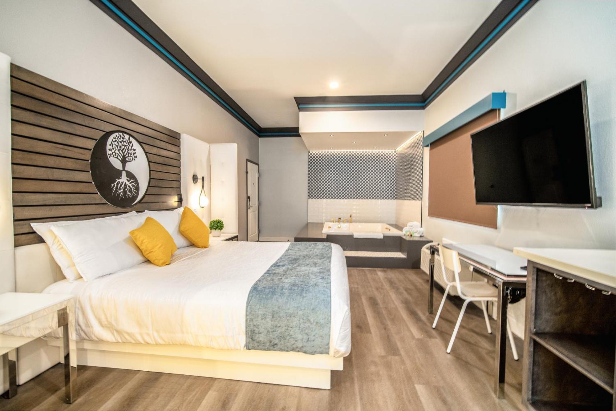 Aspire Inn Studios & Spas Bellflower Eksteriør bilde
